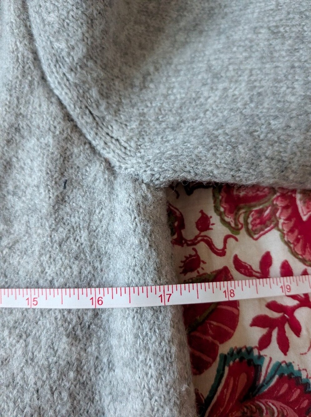 CUPCAKES & CASHMERE Gray Scottie Dog Soft Crewneck Knit Sweater Size Medium - Picture 8 of 12